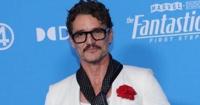 Pedro Pascal, Silahlar filminde de rol alacakmış!