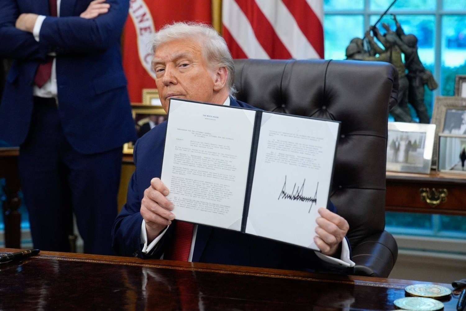 Trump, TikTok’un ABD satışını onayladı: Değeri 14 milyar dolar