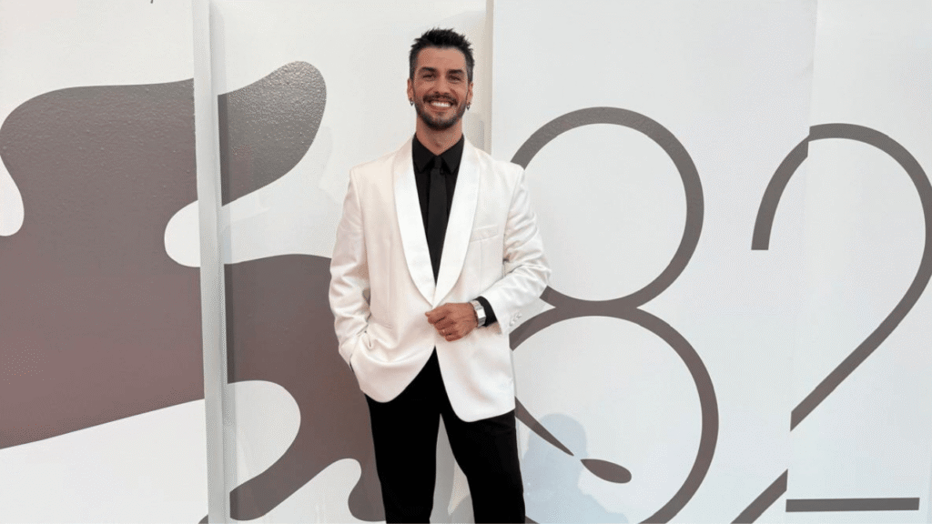 Aras Aydın Venedik'te Uluslararası Ödül Elde Etti! - Haberler