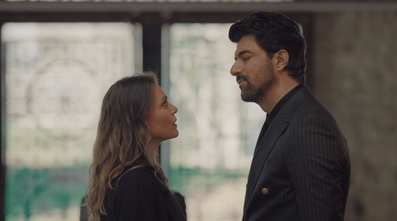 Engin Akyürek ve Aslı Enver'in Başrolde Yer Aldığı Netflix Dizisi "Enfes Bir Akşam"ın Yayın Tarihi Açıklandı