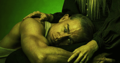 Netflix'in "Monster" Antolojisi 3. Sezonu için "The Ed Gein Story" Fragmanı Yayınlandı - Haberler