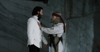 Chris Evans ve Anya Taylor-Joy, Aktif Bir Yanardağda Çekilen "Sacrifice" Filminde Neler Yaşandı? - Haberler