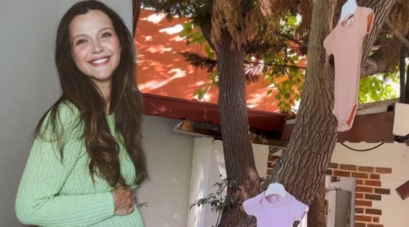 İrem Helvacıoğlu'nun Bebek Heyecanı: Baby Shower Partisinden Görüntüler - Son Dakika Magazin Haberleri