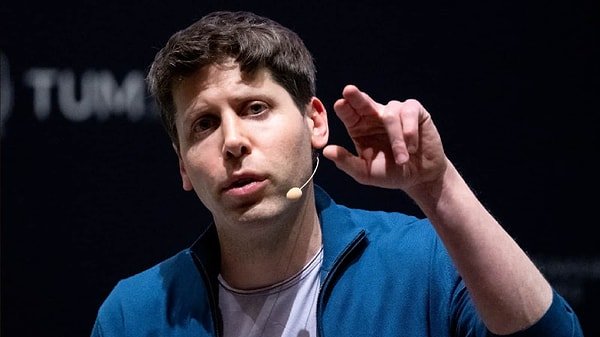OpenAI CEO'su Sam Altman, artan genç intiharları sonrası ChatGPT'nin, intihar düşünceleri olan gençleri yetkililere bildirmeye başlayabileceğini açıkladı.