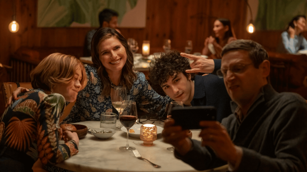 Tim Robinson’ın Başrolünde Olduğu Yeni Komedi Dizisi "The Chair Company" HBO Max’te Yayında! - Haberler
