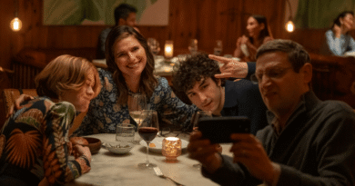 Tim Robinson’ın Başrolünde Olduğu Yeni Komedi Dizisi "The Chair Company" HBO Max’te Yayında! - Haberler
