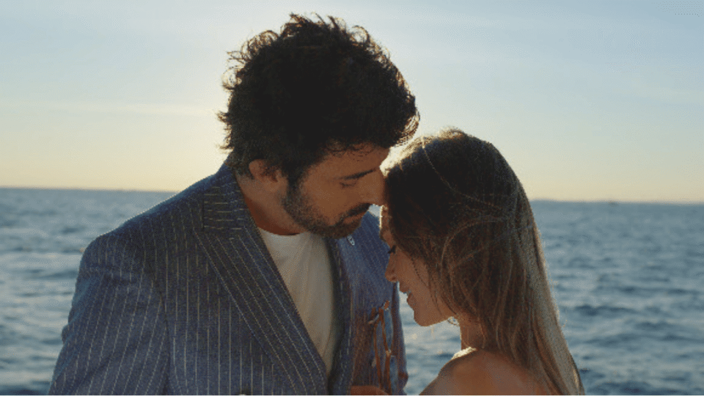 Engin Akyürek ve Aslı Enver'i Bir Araya Getiren Yeni Netflix Dizisi "Enfes Bir Akşam"dan Fragman ve İlk Görseller Yayınlandı