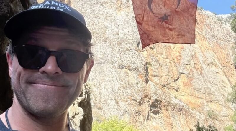 Misha Collins Türkiye'de: "Çok güzelsin" - Son Dakika Magazin Gelişmeleri