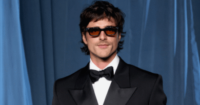 Jacob Elordi'den "Euphoria" 3. Sezon Yorumu: "Son Derece Zeki ve Sinematografik" - Haberler