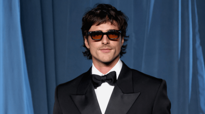 Jacob Elordi'den "Euphoria" 3. Sezon Yorumu: "Son Derece Zeki ve Sinematografik" - Haberler