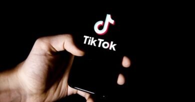 TikTok’ta Kızını Dans Ettirerek Para İsteyen Baba Gözaltına Alındı