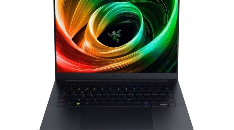 Razer Blade 14 Oyun Laptop'unu RTX 5070 ve 32GB RAM ile Şimdi 600$ İndirimli Fırsatla Kaçırmayın!