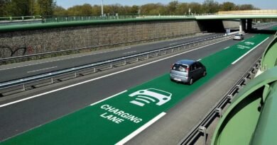 Fransa’da Dünyanın İlk Kablosuz Şarjlı Otoyolu Faaliyete Geçti