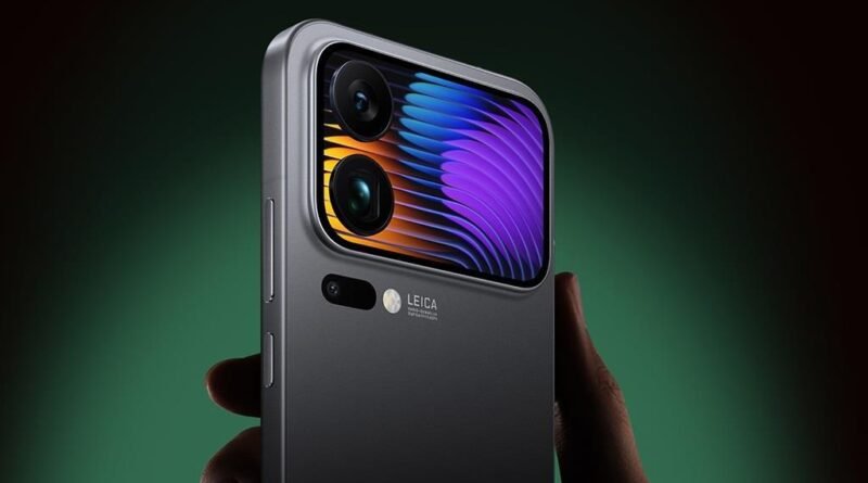 Xiaomi 18 Serisinde Arka Ekran Kullanımına Devam Edilecek
