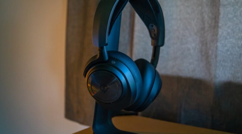 Bu SteelSeries Oyun Kulaklığı En İyi Seçimimiz! Şimdi 115 Dolar İndirimle!