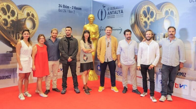 Altın Portakal Ulusal Yarışması Başladı: “Sahibinden Rahmet” ve “Barselo” İzleyicilerle Buluştu - Haberler