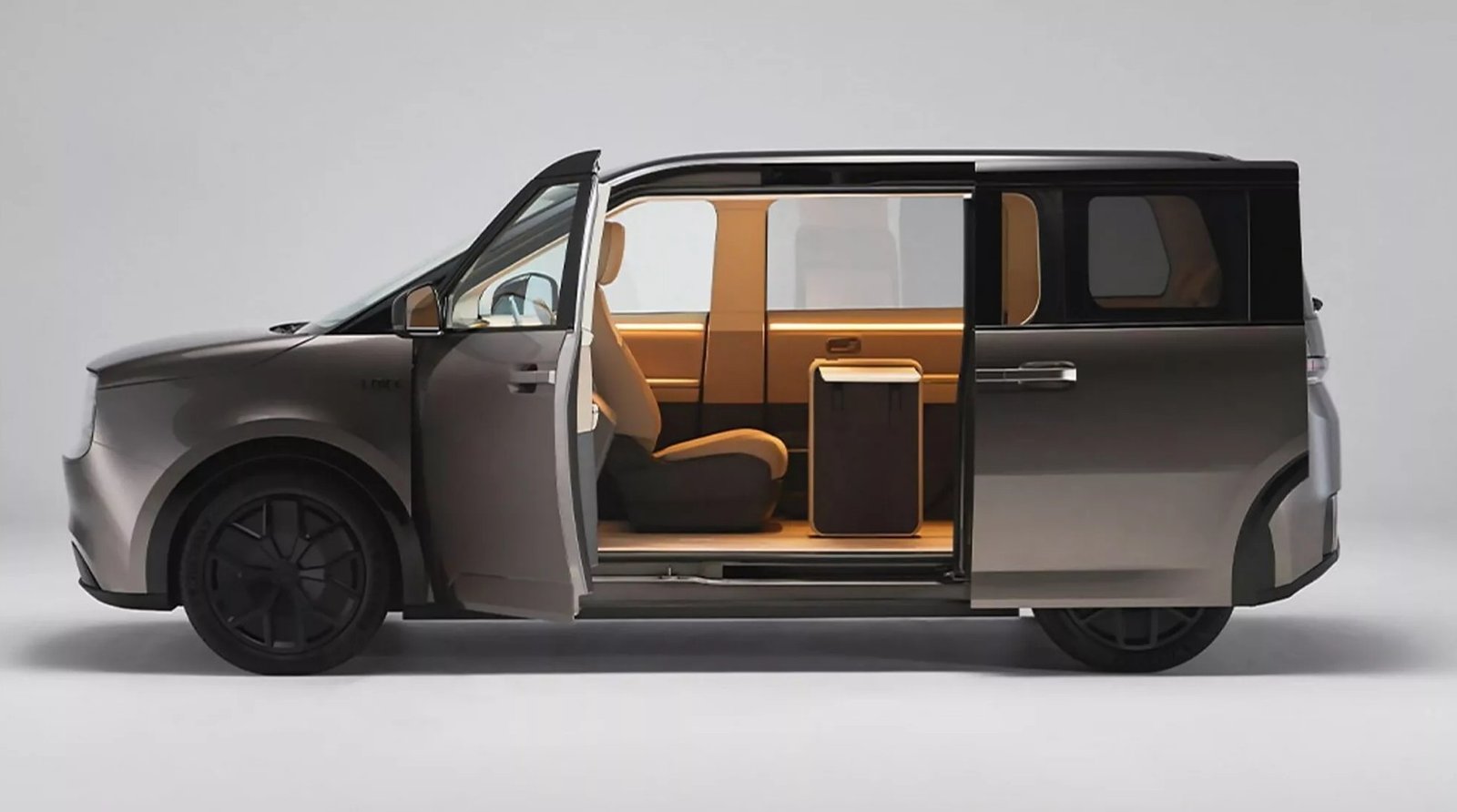 Japon elektronik devi Sharp, ilk aracının güncel halini paylaştı