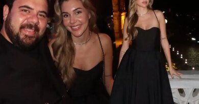 Berfu Yenenler'den Yeni Pozlar: Koca Ev'de Prenses Gibi Hissettim!