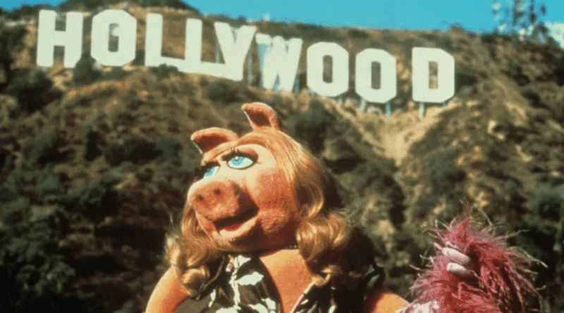 Jennifer Lawrence ve Emma Stone, "Miss Piggy" Filmi İçin Çalışmalara İlerliyor - Haberler