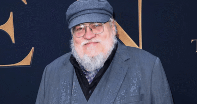 George R.R. Martin'den Şok Gelişme: "Game of Thrones" Evrenine Birden Fazla Yeni Dizi Geliyor! - Haberler