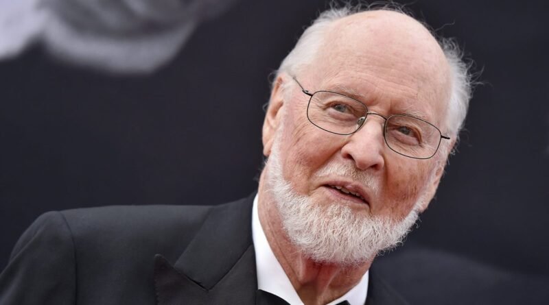 John Williams, Steven Spielberg'ün UFO Filmine Müzik Besteleyecek!