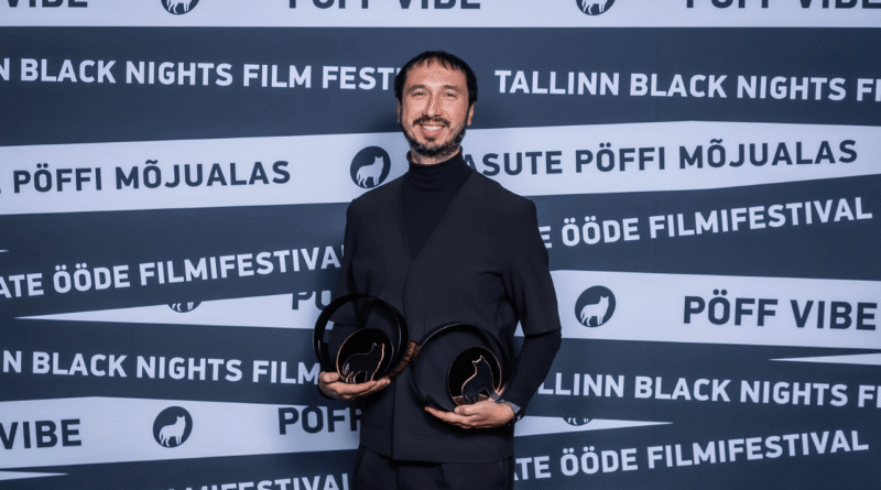 Ali Vatansever'in "Bir Arada Yalnız" Filmi, Tallinn Film Festivali'nden İki Ödülle Döndü! - Haberler