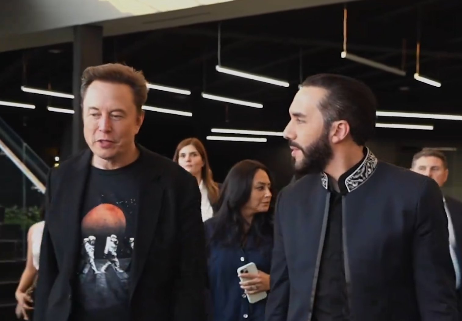 Elon Musk’ın yapay zekası Grok, okullarda eğitim verecek