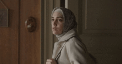 Berkun Oya'nın Netflix Dizisi "Bir Başkadır" İkinci Sezonuyla Tekrar Ekranlarda - Haberler