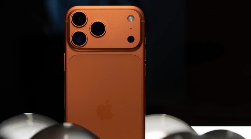 iPhone 17 Pro'da Gece Modu Portre Çekimi Neden Kaldırıldı? Cevabı Burada!