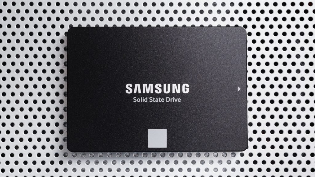 Samsung'un SATA SSD Pazarından Çekileceği İddia Edildi