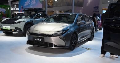 Yeni Toyota Corolla'dan taze görüntüler paylaşıldı