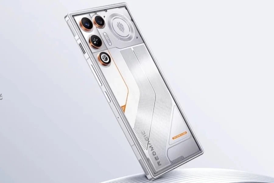 RedMagic 11 Air fiyatı kaç dolar