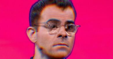 Yeminle Söyleyebilirim, Telefonların Mikrofonlarından Sizi Dinlemiyoruz!