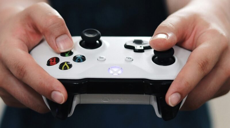 ARM Windows Dizüstü Bilgisayarınız Artık Bir Oyun Canavarı!