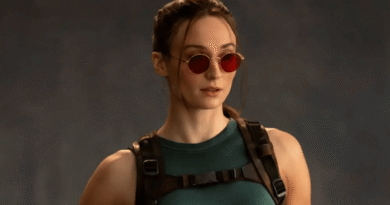 Sophie Turner'ın Lara Croft Rolünde Yer Aldığı "Tomb Raider" Dizisinden İlk Görüntü Yayınlandı - Haberler