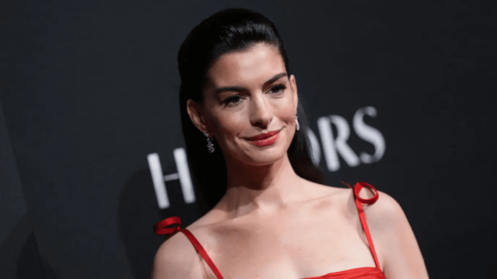 Anne Hathaway, Paramount+’ın Yeni Suç Dizisi “Fear Not”ta Başrol Oynuyor - Haberler