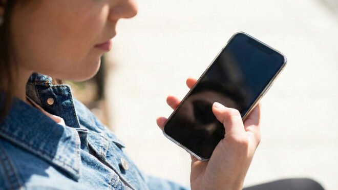 Avustralya, 16 Yaş Altı Çocukların Sosyal Medya Kullanımını Yasaklayan İlk Ülke Oldu