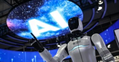 Çin'den Açıklama: Yapay Zeka Alanında ABD'yi Hızla Geçemeyeceğiz