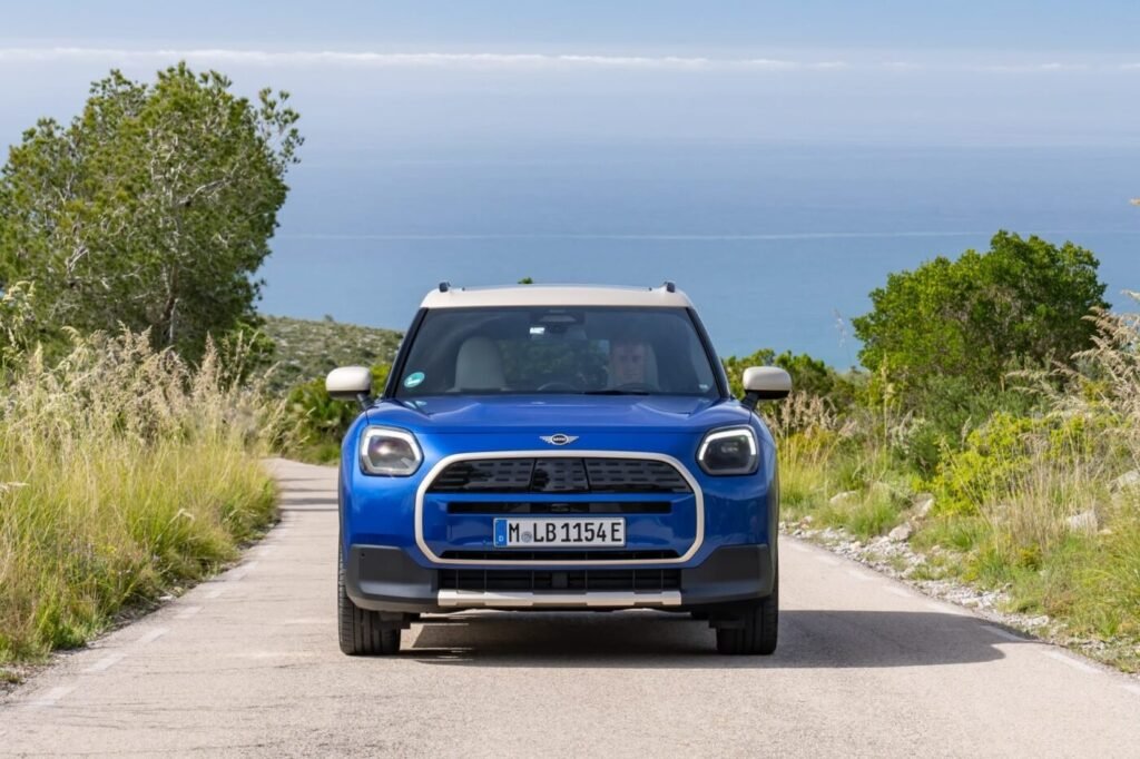 Elektrikli MINI Countryman Artık Daha Uzun Menzil Sunuyor