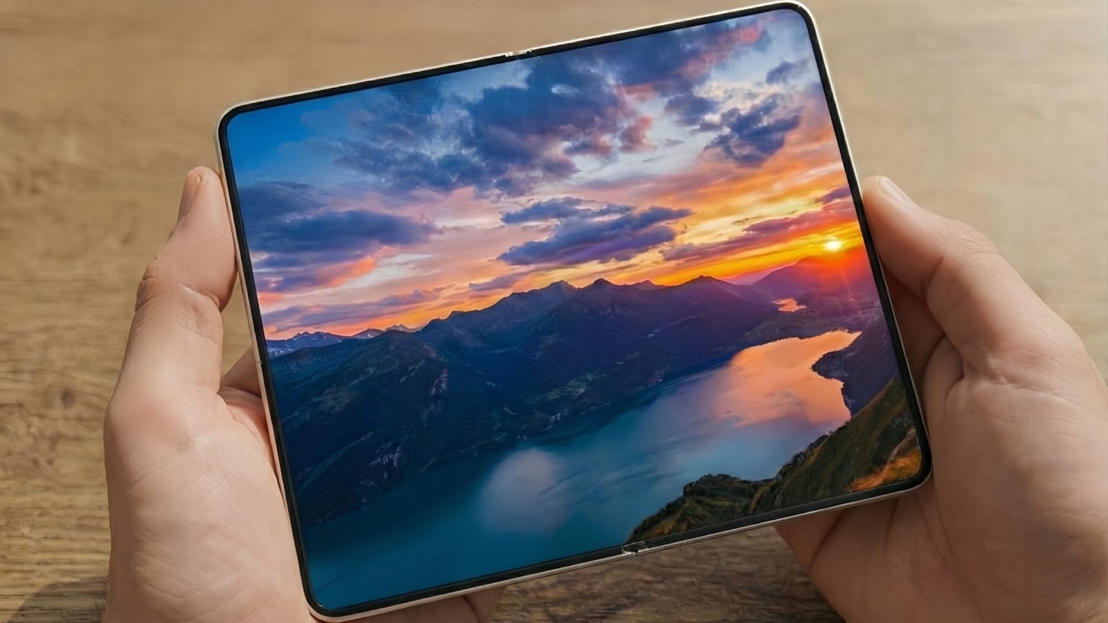 Samsung Galaxy Wide Fold, iPhone Fold’a rakip olmaya hazırlanıyor