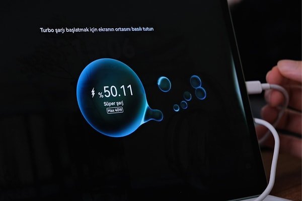 Priz kovalamamak, şarj kaygısını ortadan kaldırmak hayat kurtarıcıdır.