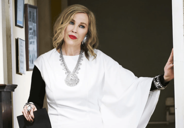 "Schitt's Creek" ve "Home Alone" Yıldızı Catherine O'Hara, 71 Yaşında Hayatını Kaybetti - Haberler