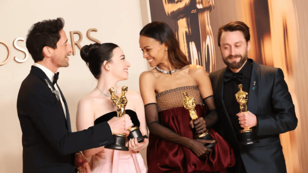 Oscar Ödülleri'nin İlk Sunucuları Açıklandı: Geçen Yılın Kazananları Tekrar Sahne Alıyor! - Haberler