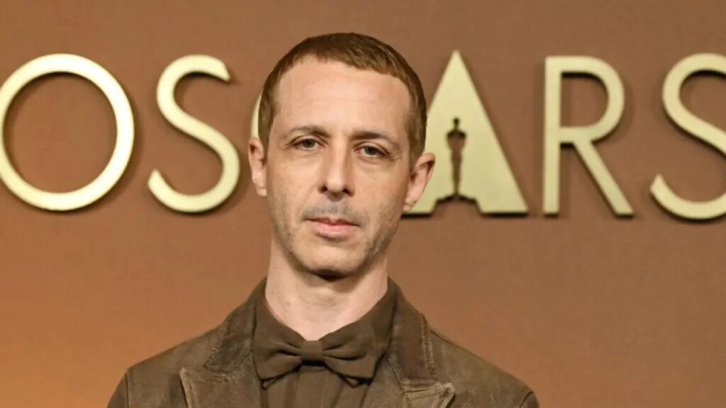"Succession" Yıldızı Jeremy Strong, Netflix’in "Crossroads" Projesinde Başrol Oynuyor! - Haberler