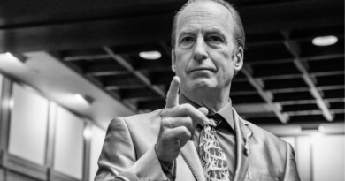 Vince Gilligan’dan Çarpıcı "Better Call Saul" Açıklaması: “Saul Goodman Artık Hapiste Değil!” - Haberler