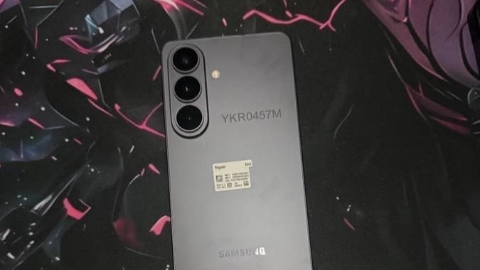 Samsung Galaxy S26, eBay'de Şaşırtıcı Fiyatla Piyasaya Sürüldü