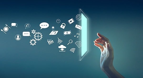 "Modern çağın başlangıcından bu yana 'reklam-haber' ilişkisi giderek toksikleşiyor."