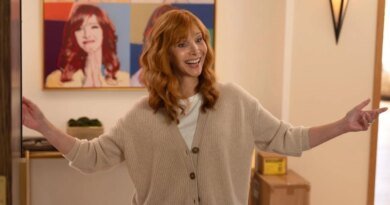 Valerie Cherish'in Oğlu Kez Ekranlarda: "The Comeback" Efsanesi Final Sezonuyla Geri Dönüyor! - Haberler