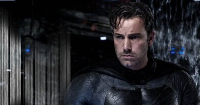 Zack Snyder, Snyderverse Hayranlarını Savundu: "Bunu Düşünmeyenler Bilsin"