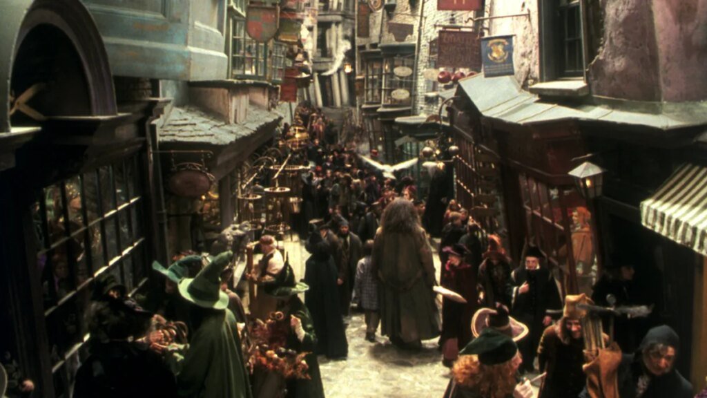 Harry Potter dizisinden büyük sızıntı: Diagon Alley'e dair ince detaylar!
